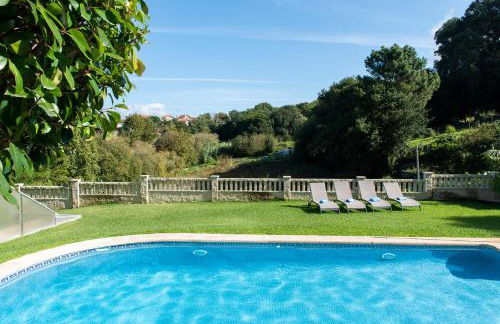 Villa El Castañal con Piscina Privada - Foto 59