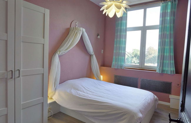 Spacious Holiday Home With Private Garden - Foto 15