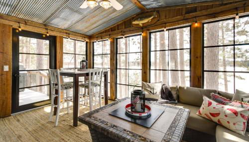 Lakefront Nevis Cabin Escape with Hot Tub! - Foto 3