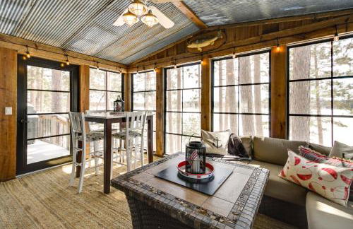 Lakefront Nevis Cabin Escape with Hot Tub! - Foto 3