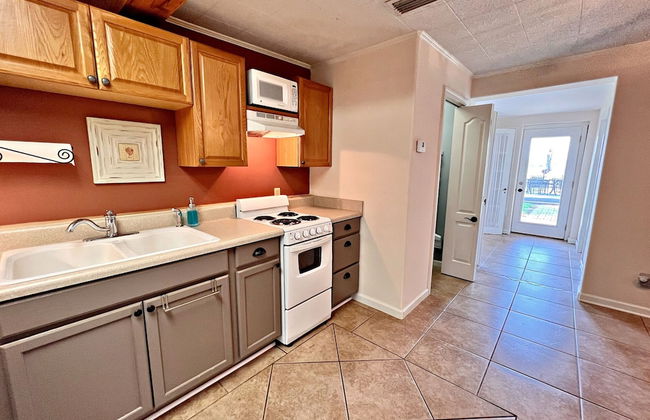 Porpoise Pass - Ground Floor Guest Suite - Foto 10