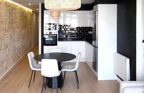 Muros sobre el puerto - Photo 11