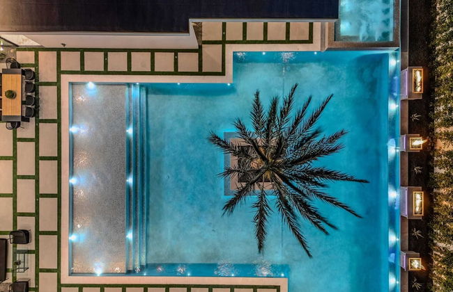 Villa Sleeps 17 w/ Pool, Firepit, Putting Green Bravo Villa 3 by Avantstay - Foto 6