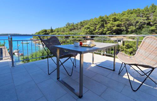 Villa Green Bay Apartments - Photo 50