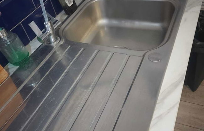 AWESOME 1 Bedroom Flat in Doncaster 2 - Photo 4