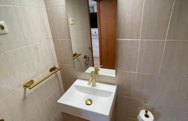 Studio Cielo- pool, wi-fi & more - Foto 18