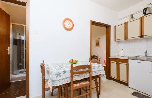 1 Bedroom Stunning Apartment In Artatore - Foto 16