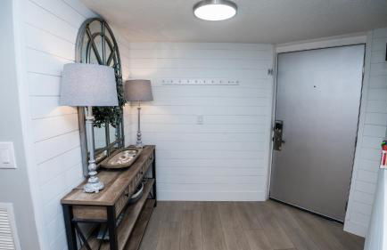 Total Remodel - 3BR-3BA Corner Beachfront - Winter Snowbirds Welcome! - Foto 9