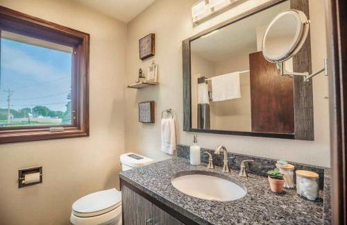 Waterfront Home with Dock Sleeps 8 - Foto 38