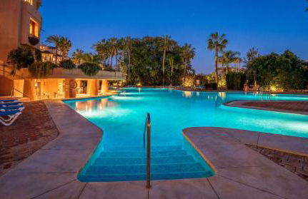 VACATION MARBELLA l Golden Mile Oasis l Family friendly l Next to the beach and Puente Romano l 24-7 Security - Foto 20