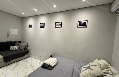 Studio com ar condicionado em frente a praia de Santos! - Photo 4