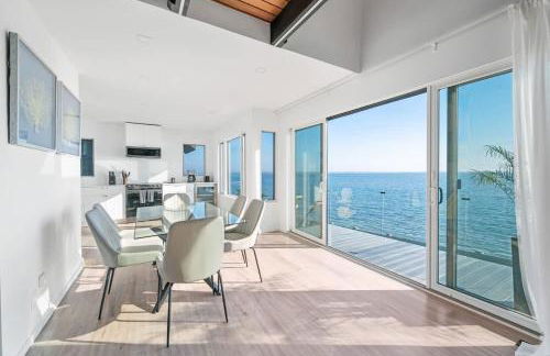 Black Swan- Beachfront Home with Year-Round Jacuzzi - Foto 15