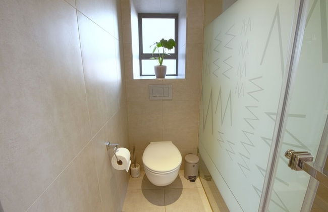 Azalia Apartments - Photo 20