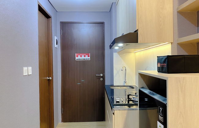 Serene And Tidy Studio Apartment Transpark Juanda Bekasi Timur - Foto 7