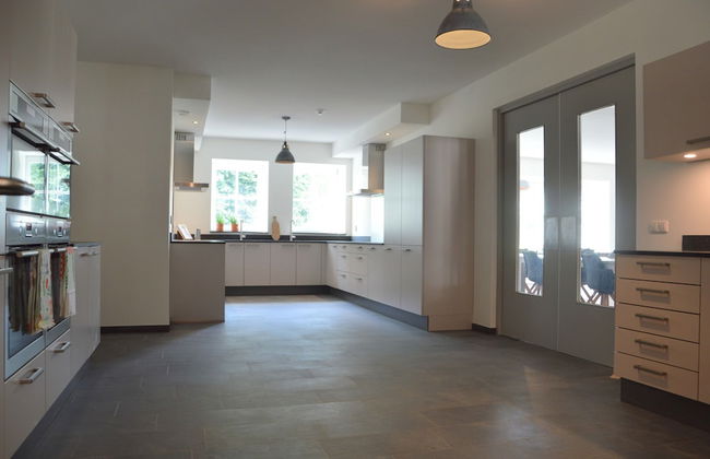 Swolgen Estate With Sauna - Photo 12