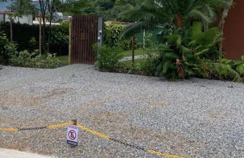Casas aconchegantes com piscina na encantadora Praia das Cigarras - Foto 22