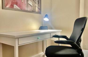 Amazing Sleeps 19 with 14 beds at Downtown Location - Foto 3