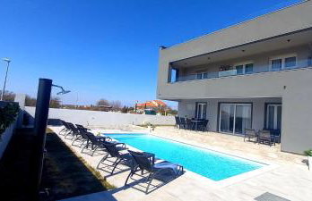 Villa Tia with heated pool & jacuzzi - Foto 18