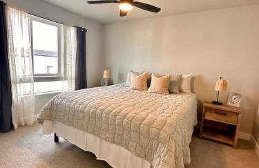 Newly Built Chic Utah Valley Gem l Theo - Foto 9