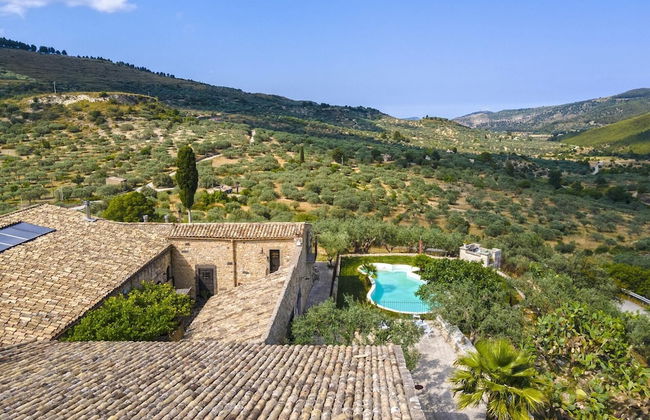 Masseria Fortificata Lo Zafferaneto - Foto 1