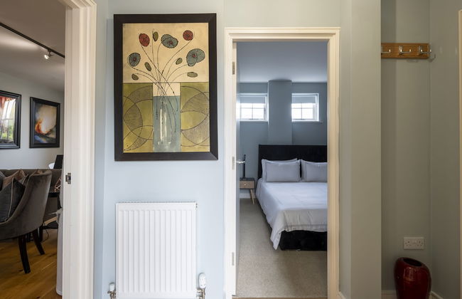 Luxurious Private One Bedroom Apartment - Foto 16