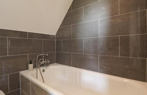 Six Acres House - Foto 27