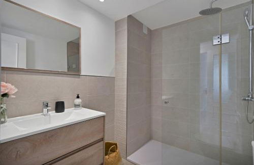 Tropical Chic Apartment in San Pedro Marbella - SAN MARINO III - Photo 17