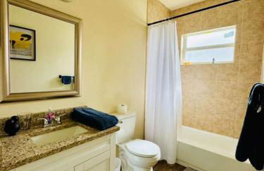 New Home Near Legoland and Disney Sleeps 12 - Foto 61