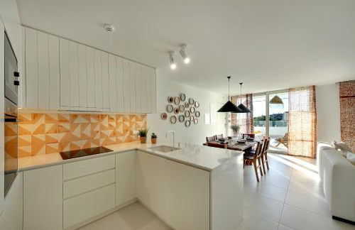 Casa do Pátio-Two Private Pools Villa- Rooftop & Panoramic Pool by DreamvillasAlbufeira - Foto 14