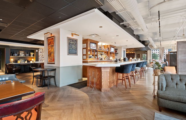 Cincinnati City Club Apartments by Airriva - Photo 39