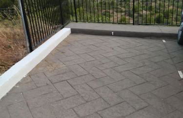 Adosado con bonitas vistas a la sierra de Irta - Photo 26