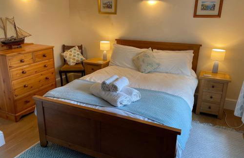 Family-friendly cottage - walk to stunning beach - Foto 22