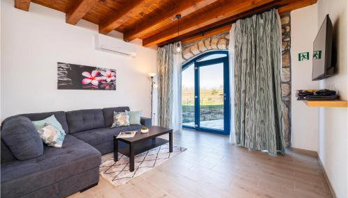 Awesome Home In Brscici With Wifi - Foto 3