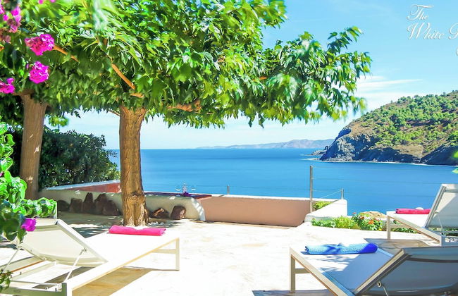 White Rock Villa With Breathtaking Views and Pool - Foto 32