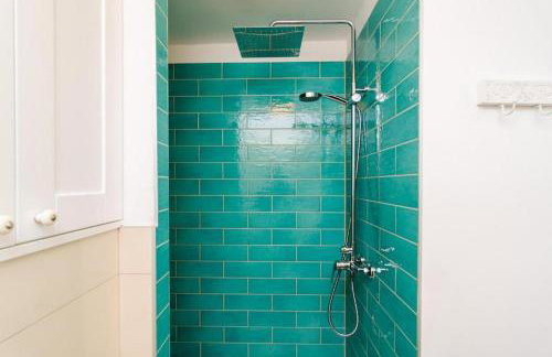 Beachfront Villa with Swimming Pool,Terrace and Sea view - Foto 22