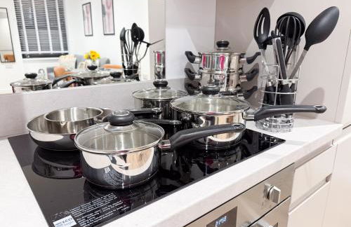 Spacious Modern 1 Bed Apartments in St Neots - Perfect for Contractors & Professionals - Free Parking - WiFi - Fully Equipped Kitchen - Smart TV Ideal for Work Stays and Long Projects - Foto 22