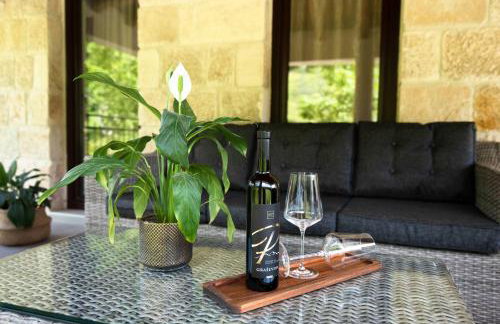 Stone house with 4 bedrooms and beautiful view - Foto 9