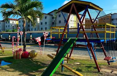 Apto charmoso, com ar, localização privilegiada - Foto 34