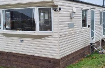 Light and Airy 2 Bedroom Mobile Home - Foto 27