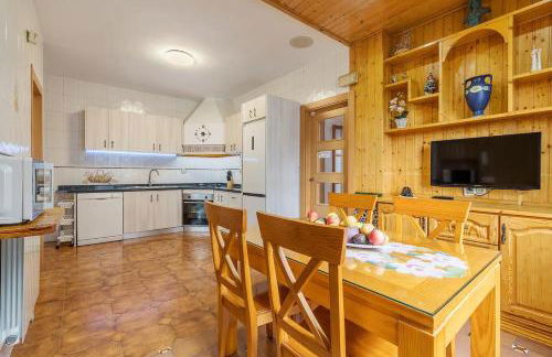 Casa rural VISTABLANCA en una sola planta con bonitas vistas y piscina - Junto a la capital y la Alhambra - Foto 36