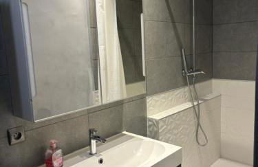 T2 cosy proche commodités - Foto 8