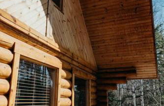 Beautiful Alaskan Log Cabin on Wooded Lot - Foto 4