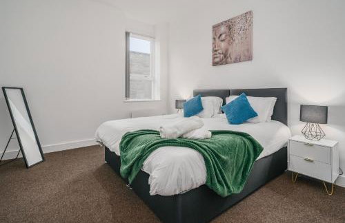 Airport - Town Centre - Train Station - Free Parking - Foto 14