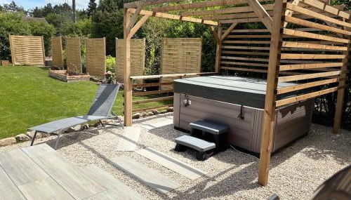 Nature & jacuzzi, 1 hr 45 min from Paris - Foto 5, Garden, sunbed