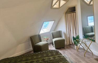 DeLand Dome House- 98 Inch TV - Open Kitchen - Near Bridle Oaks - Photo 11