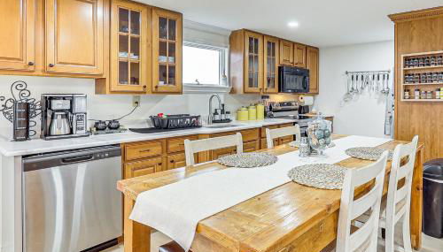 Walk to Beaches and Marina Fortescue Hideaway - Foto 2