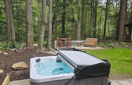 Pet Friendly Creekside Cabin Kooser St Park - Foto 1