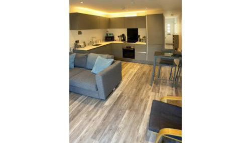 Rainbow View - Modern, central 1-bed flat, free on-site parking - Foto 5