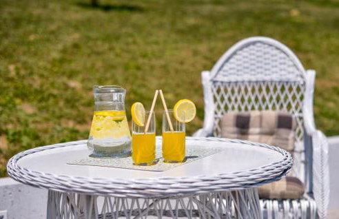 Cozy Home In Slavetic With Kitchen - Foto 14