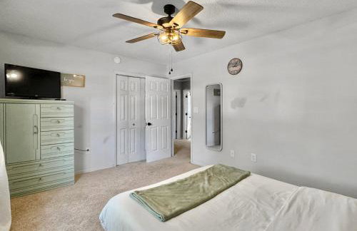 Cozy Home Away From Home - Pet-friendly, King bed - Foto 19